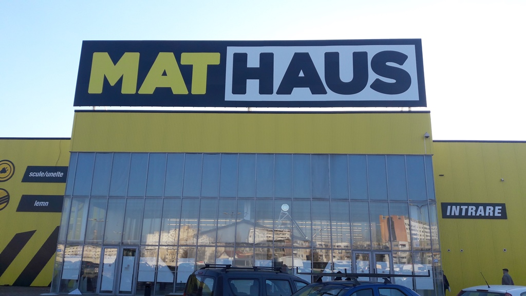 Retire Pensioner important MatHaus, un nou brand de retail pe piaţa materialelor de construcţii lansat  de Arabesque