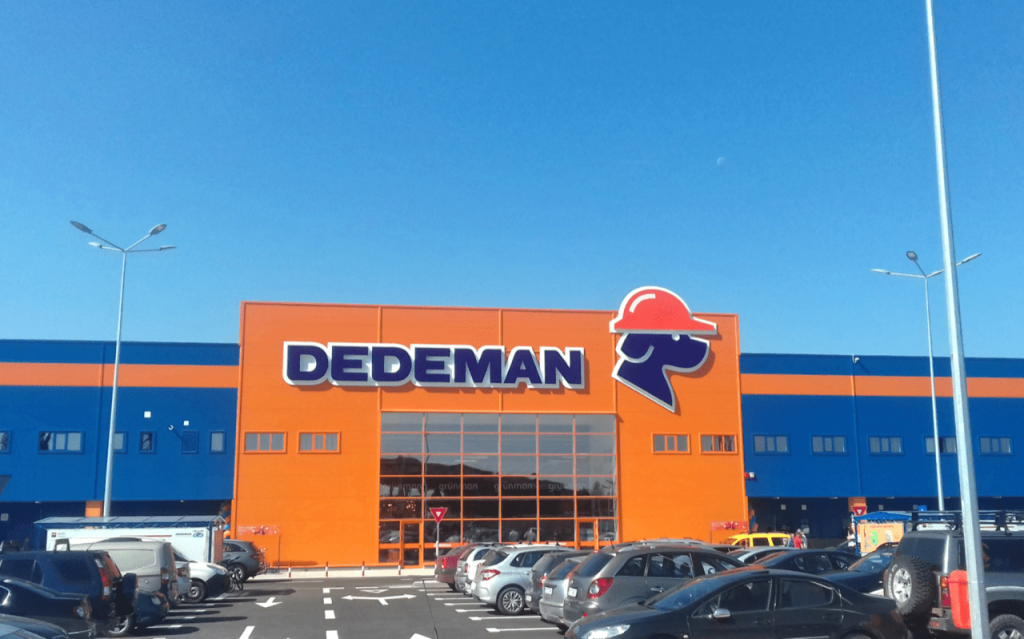 DIY market - Dedeman
